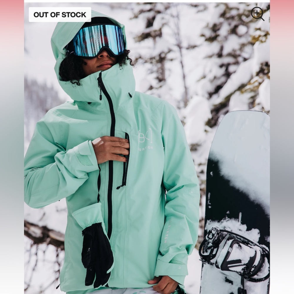 Women's Burton [ak]® Upshift GORE-TEX 2L Jacket in Powder Mint - Picture 12 of 16